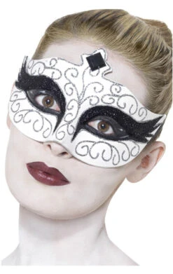 Smiffys Dark Swan Facepiece